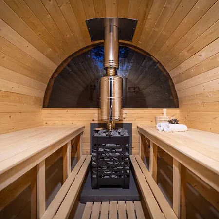 펜션 Golden Valley Glamping *